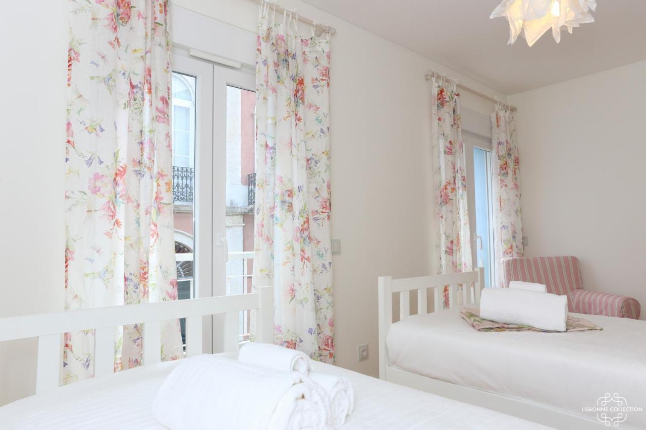 Azulejos' Charming Apartment With Terrace 2 By Lisbonne Collection Exterior photo